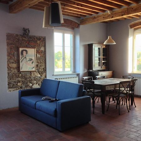 Casa De Servi Lucca Bagian luar foto