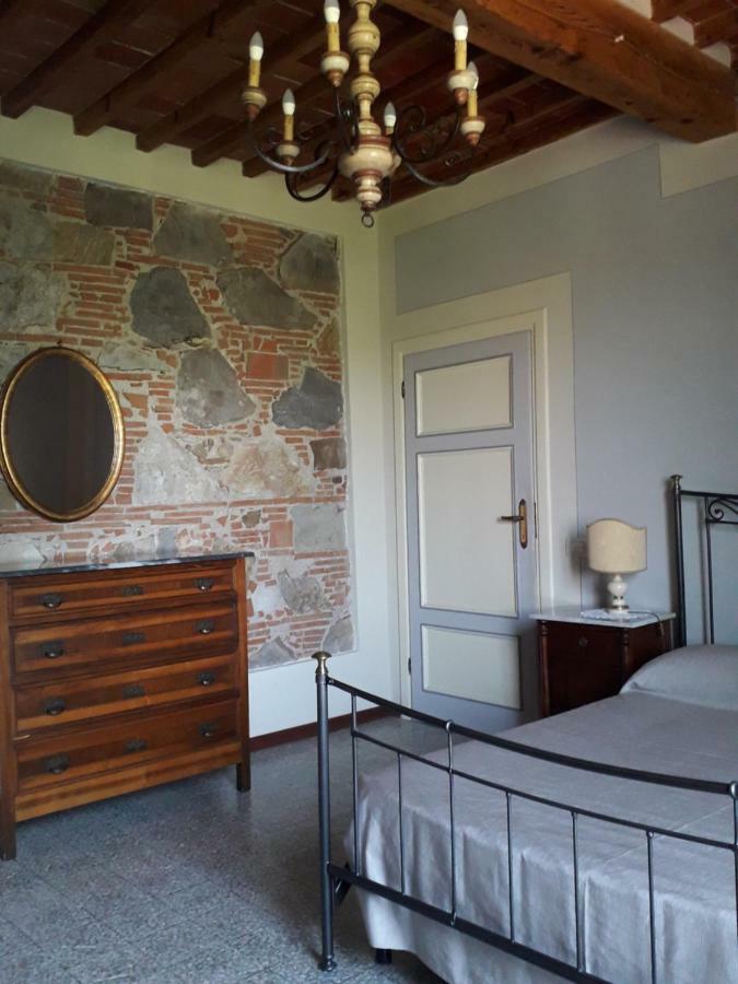 Casa De Servi Lucca Bagian luar foto